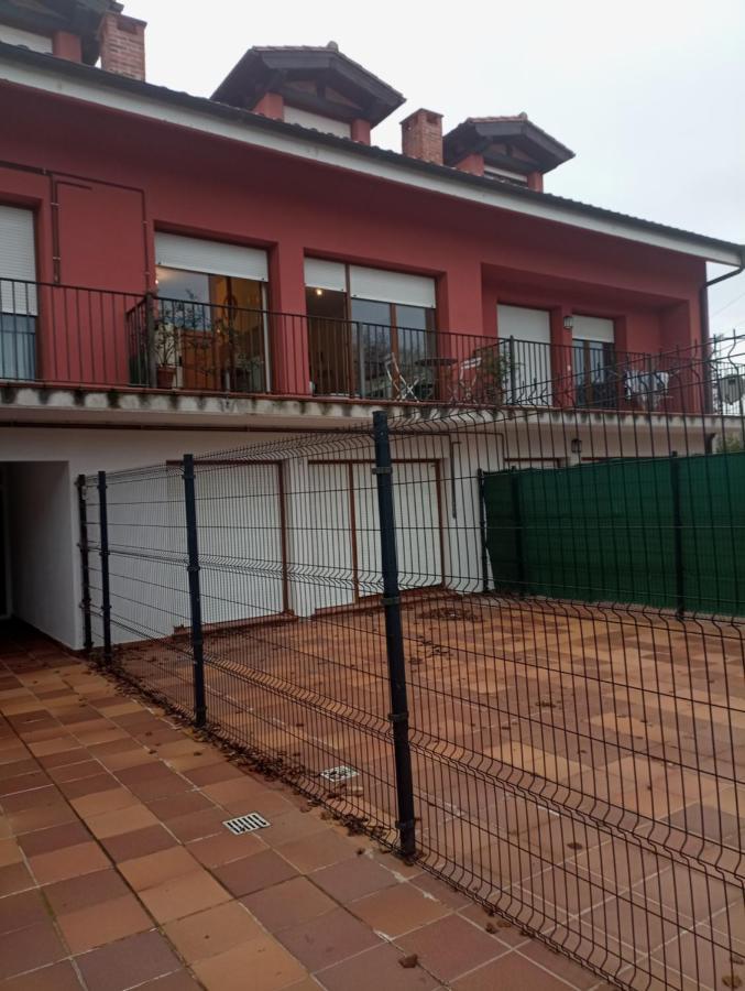 Duplex En كوميلاس المظهر الخارجي الصورة